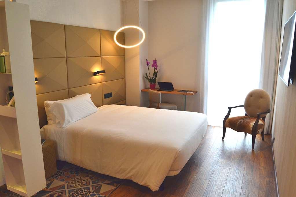 Hotel Sb Glow Barcelona Værelse billede